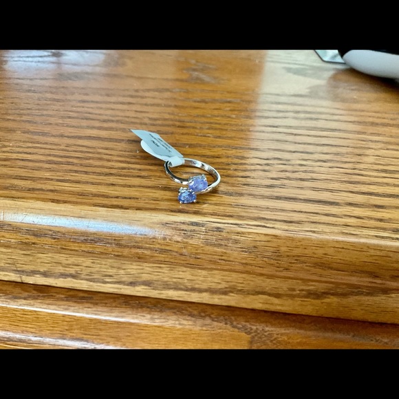 Sterling Silver Tanzanite Ring sz 7 NEW - Picture 4 of 7